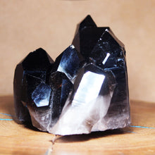Load image into Gallery viewer, Fine Black Smoky Quartz Crystal