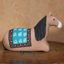 Load image into Gallery viewer, Horse w/ Blanket - Mata Ortiz Figure - Ms. Debi Flanagan