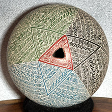 Load image into Gallery viewer, Mata Ortiz Pottery - Ms. Daisy Ramirez - Pastel Triangles