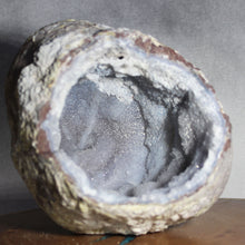 Load image into Gallery viewer, Blue Deep Chamber Dugway Geode - Green Fluorescense