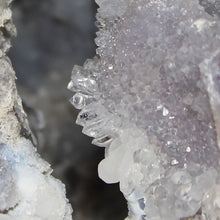 Load image into Gallery viewer, Rich Blue Dugway Geode - Double Chambers