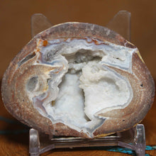 Load image into Gallery viewer, Petite Blue Dugway Geode Finely Defined Crystals