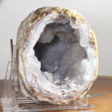 Load image into Gallery viewer, Blue Deep Chambered Dugway Geode - Green Fluorescense