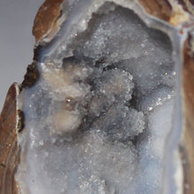 Load image into Gallery viewer, Soft Blue Dugway Geode Half Prominant Open Chamber