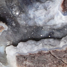 Load image into Gallery viewer, Blue Boytroidal Dugway Geode Deep Concentric Chambers