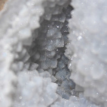 Load image into Gallery viewer, light Blue Dugway Geode w/ Deep Chasm