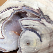 Load image into Gallery viewer, Closeup view