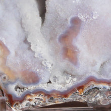 Load image into Gallery viewer, Lavender Dugway Geode Half Green Fluorescence