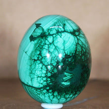 Load image into Gallery viewer, Malachite Ice Flows - Crystal Mineral - Hand Shaped Egg