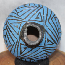 Load image into Gallery viewer, Señor NA Hernandez - Blue on Black - Mata Ortiz Pottery