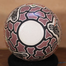 Load image into Gallery viewer, Ms. Brenda Zubia - Hummingbird Pottery - Mata Ortiz Mexican