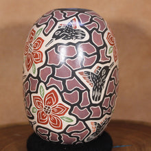 Load image into Gallery viewer, Ms. Brenda Zubia - Hummingbird Pottery - Mata Ortiz Mexican