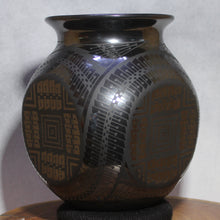 Load image into Gallery viewer, Señor Eli Ortiz - Paquime Cross - Mata Ortiz Pottery