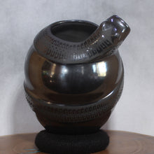 Load image into Gallery viewer, Señor Eli Ortiz - Rattlesnake Pottery - Mata Ortiz Original