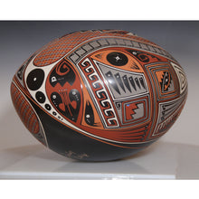 Load image into Gallery viewer, Señor Fabian Surreal Designs Mata Pottery