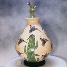 Load image into Gallery viewer, Mata Ortiz Pottery Matching Cactus Lid with quarter for scale