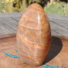 Load image into Gallery viewer, Moonstone Adularescent Effect Crystal Mineral