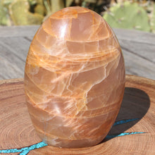 Load image into Gallery viewer, Moonstone Adularescent Effect Crystal Mineral