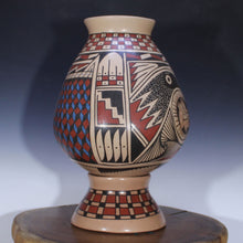 Load image into Gallery viewer, Señor Oscar Ortiz - 2 Piece Myriad - Mata Ortiz Pottery