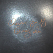 Load image into Gallery viewer, Mata Ortiz Pottery - Señor Oscar G. Quezada - Southwest Low Profile