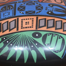 Load image into Gallery viewer, Mata Ortiz Pottery - Señor Oscar G. Quezada - Southwest Low Profile