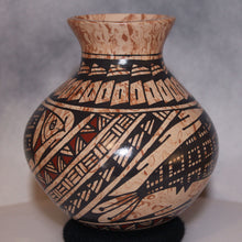 Load image into Gallery viewer, Mata Ortiz Pottery Swirling Clay