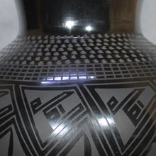Load image into Gallery viewer, Black Mata Ortiz Pottery - Ms. Tomasa Mora - Chihuahua Folk Art