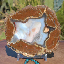 Load image into Gallery viewer, Oregon Thunderegg - Fractal Window Blue Striations