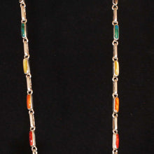 Load image into Gallery viewer, Closeup of chain