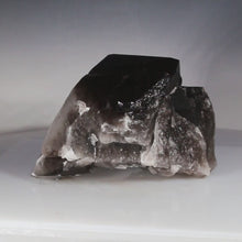 Load and play video in Gallery viewer, Video of crystal