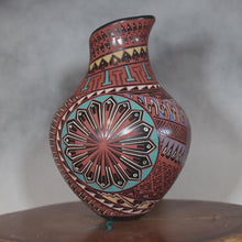 Load and play video in Gallery viewer, video of mata ortiz pottery folk art
