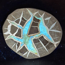 Load image into Gallery viewer, Septarian Geode End - Galactic Limbs of Gold Calcite