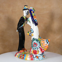 Load image into Gallery viewer, Talavera ceramic newlyweds