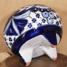 Load image into Gallery viewer, Talavera pottery underside