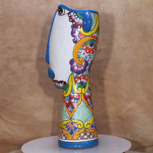 Load image into Gallery viewer, Side view of Señor Efren Beltran Talavera Pottery