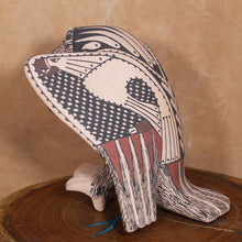 Load image into Gallery viewer, Mata Ortiz Vulture - Mata Ortiz Wildlife Figure - Señor Tomas Quintana