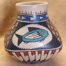 Load image into Gallery viewer, Señor Oscar Ortiz - Primitive Fishes - Mexican Pottery