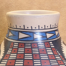 Load image into Gallery viewer, Señor Oscar Ortiz - Primitive Fishes - Mexican Pottery