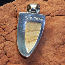 Load image into Gallery viewer, Back view Ed Lohman - Mesa Verde Pendant - Arrow Head - Desert Buckeye Gallery