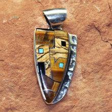 Load image into Gallery viewer, Ed Lohman Mesa Verde Pendant - Arrow Head - Desert Buckeye Gallery