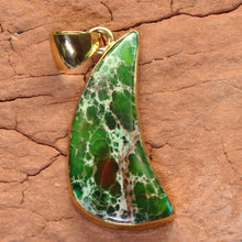 Load image into Gallery viewer, Forest Green Jasper Pendant