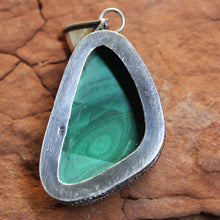Load image into Gallery viewer, Malachite Stone