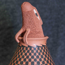 Load image into Gallery viewer, Señor Manuel Rodriguez Guillen - Prairie Dog in Pot - Mexican Mata Ortiz Pottery