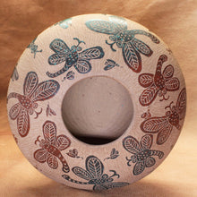 Load image into Gallery viewer, Ms. Alina Arrieta - Butterflies on Low Profile Pot - Mexican Mata Ortiz Pottery