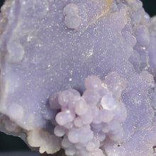 Load image into Gallery viewer, Druzy Soft Lavender Grape Agate - Cliffs of Detail
