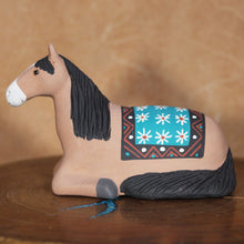 Load image into Gallery viewer, Horse w/ Blanket - Mata Ortiz Figure - Ms. Debi Flanagan
