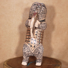 Load image into Gallery viewer, Señor Tomas Quintana - Bear w/ Fish - Mexican Mata Ortiz Pottery
