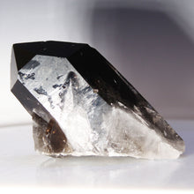 Load image into Gallery viewer, Leaning tower of Quartz
