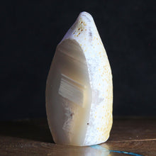 Load image into Gallery viewer, Oregon Chalcedony Tall Polished Mineral
