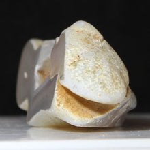 Load image into Gallery viewer, Oregon Chalcedony Open Geode
